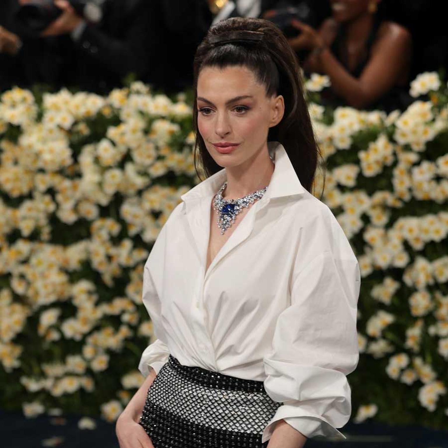 Bvlgari Polychroma Cosmic Vault necklace Anne Hathaway