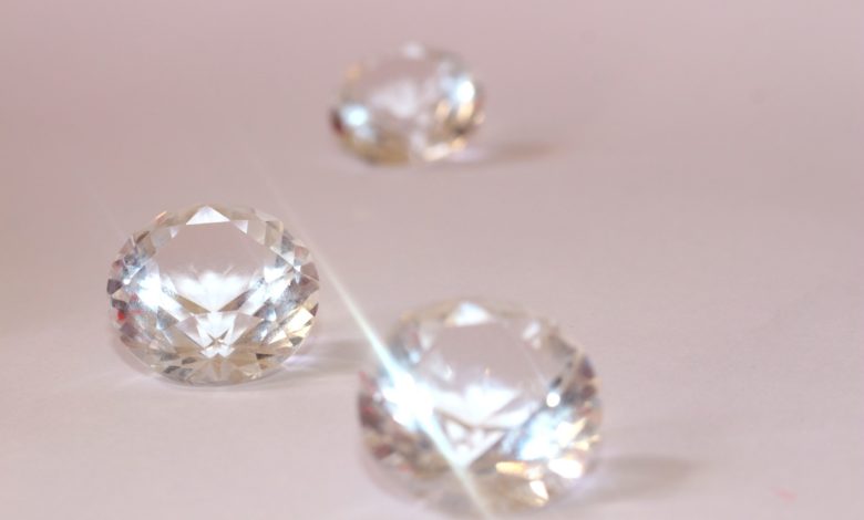 De Beers launches Ombré Desert Diamonds and Origin brand