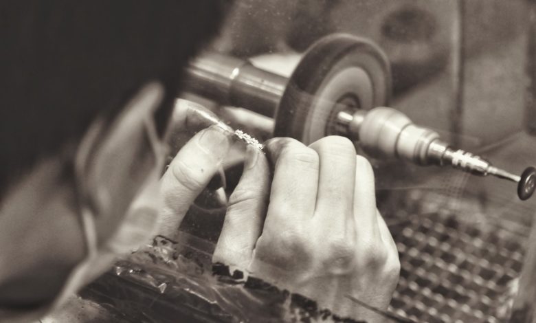 Vodex warns of inadequate fume extraction in jewellery workshops